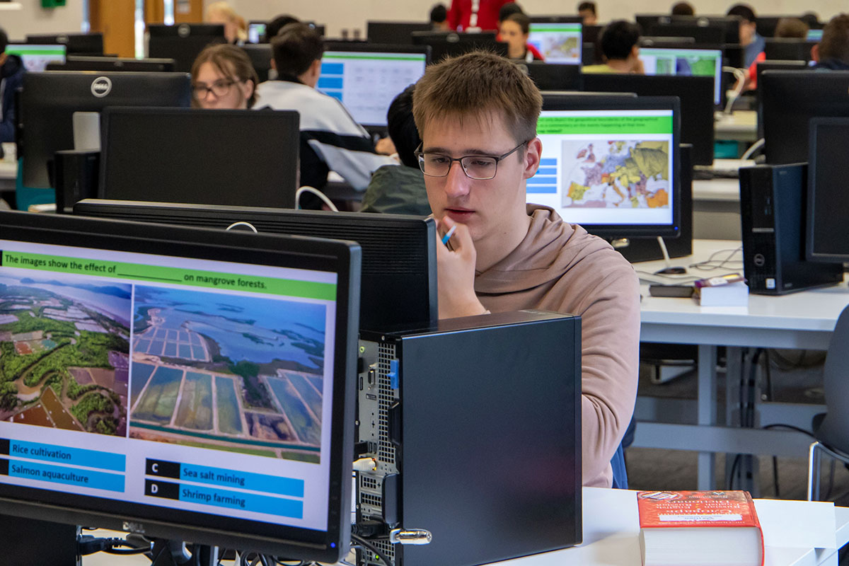 iGeo Tests iGeo Tests